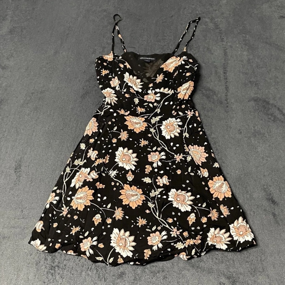 American Eagle Outfitters Dress Women 00 Black Pink Floral Babydoll Lace up Mini